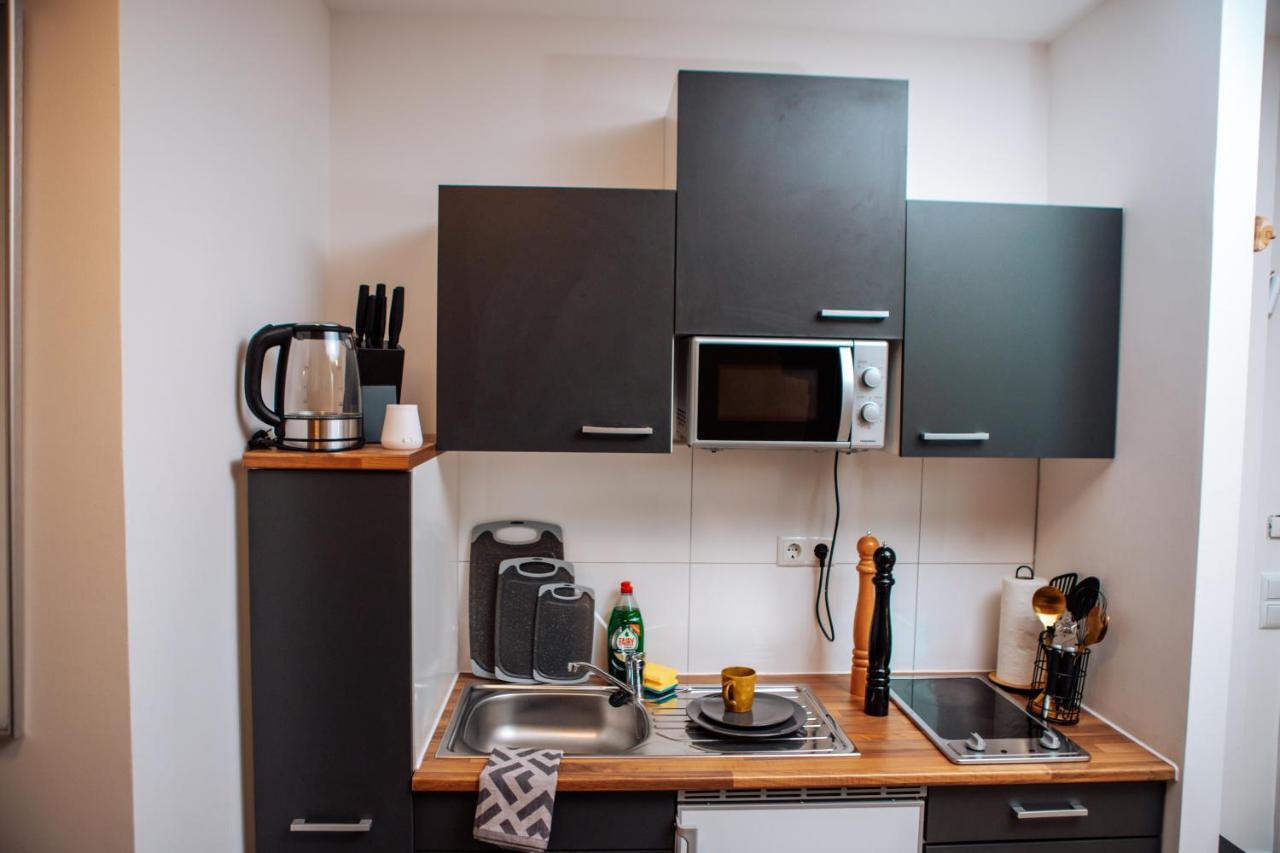 Central-Living Yellow - Wifi - Netflix - City Essen Esterno foto