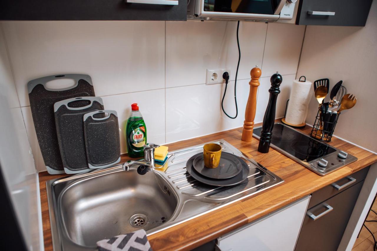 Central-Living Yellow - Wifi - Netflix - City Essen Esterno foto