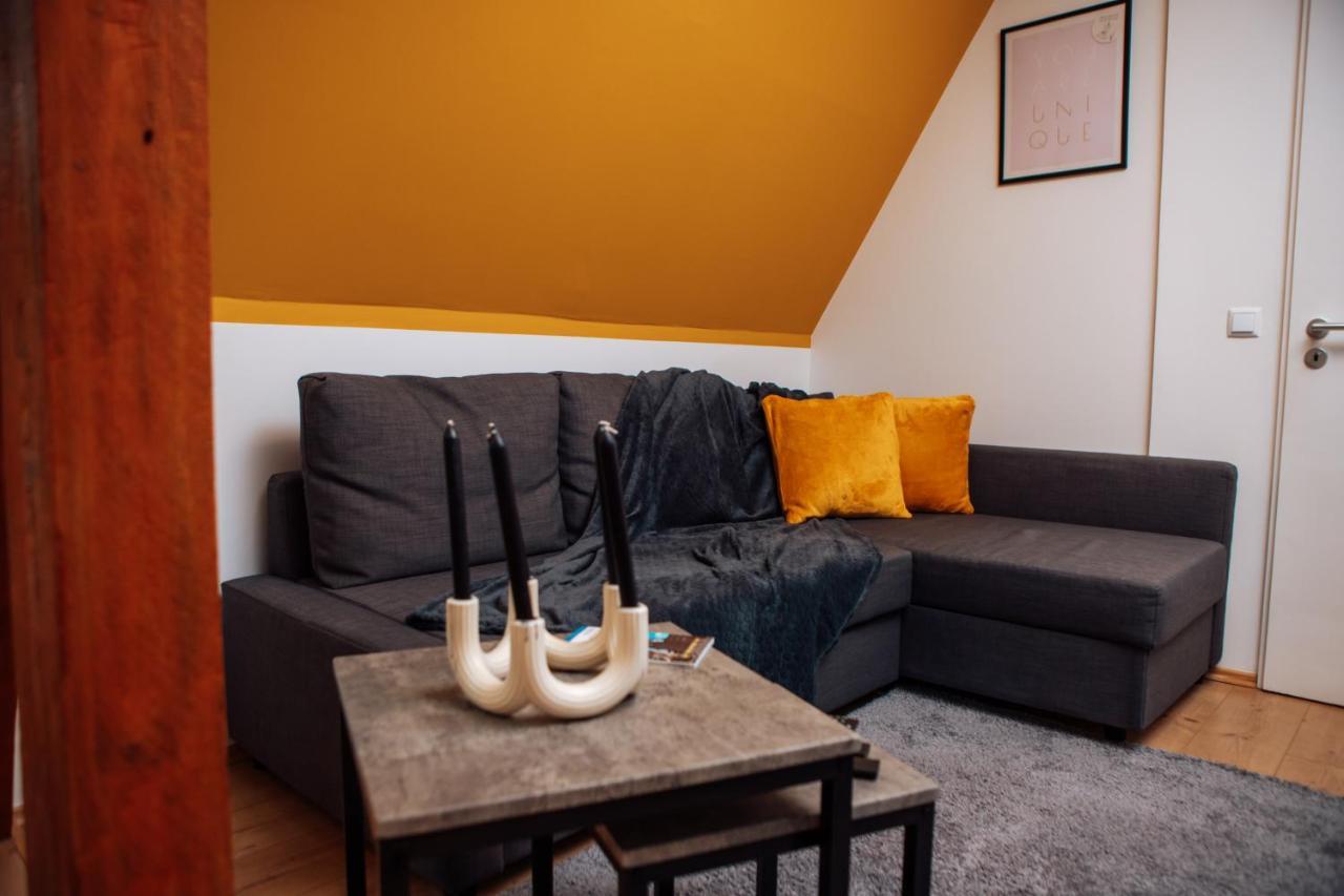 Central-Living Yellow - Wifi - Netflix - City Essen Esterno foto